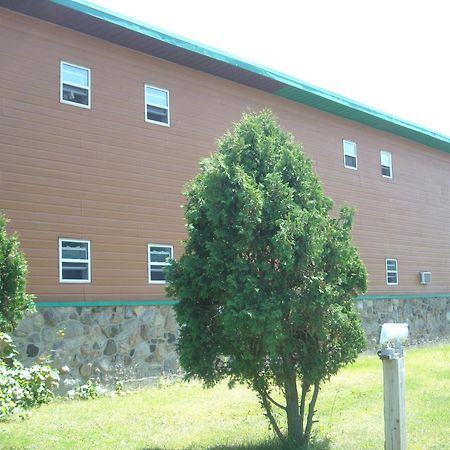 Motel Montreal Notre-Dame-de-l'Ile-Perrot Exterior foto